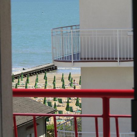 Hotel Atene Lido di Jesolo Esterno foto