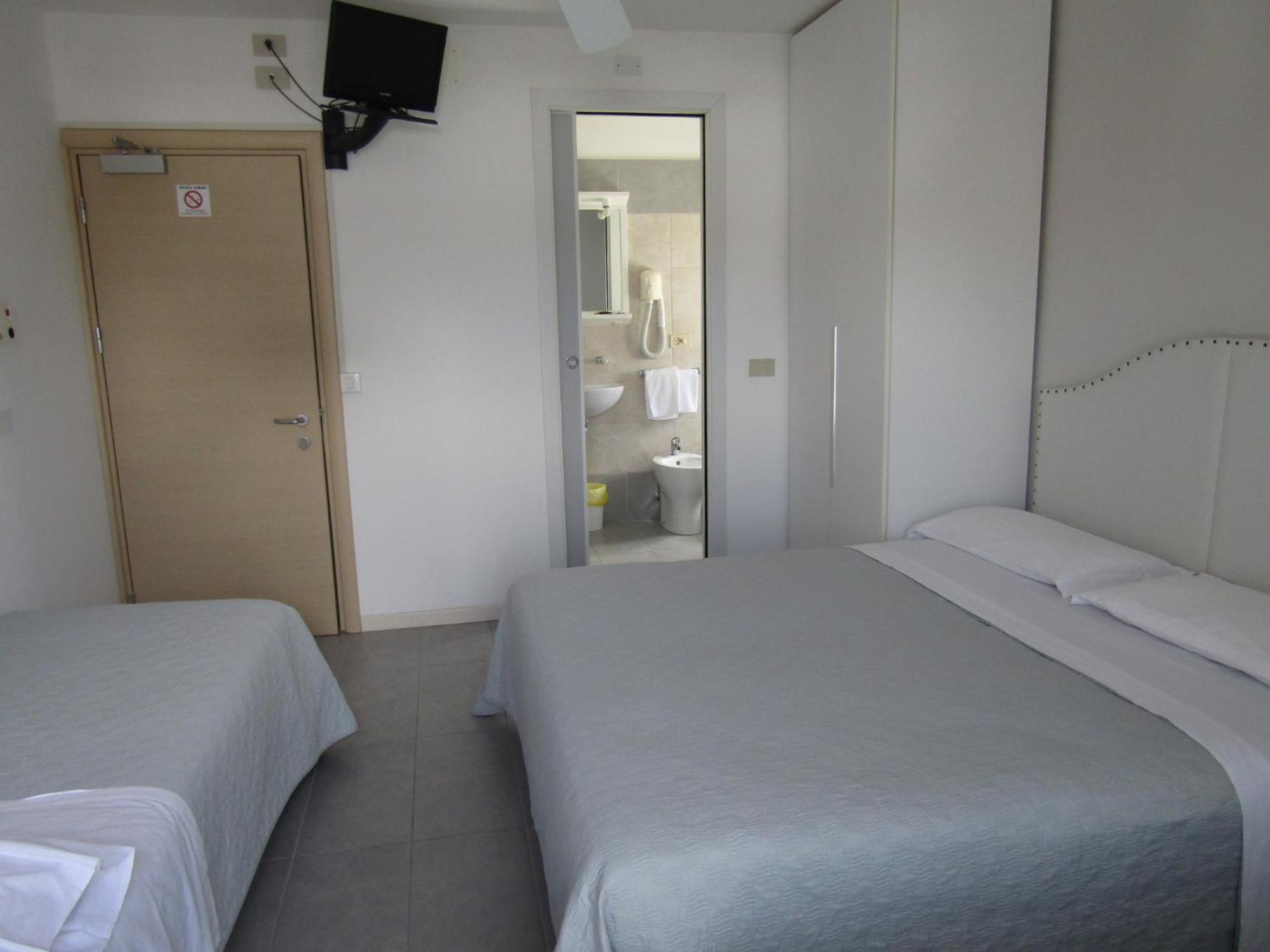 Hotel Atene Lido di Jesolo Esterno foto