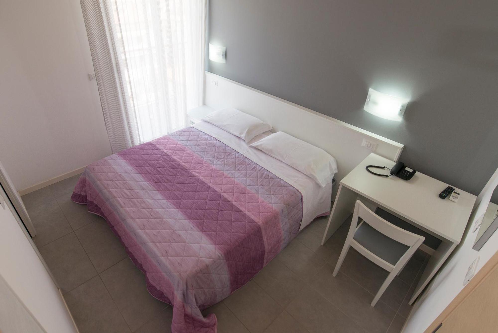Hotel Atene Lido di Jesolo Esterno foto